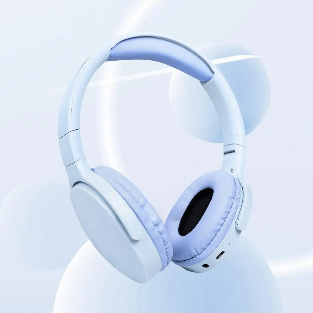 Fashionable Bluetooth wireless headphones