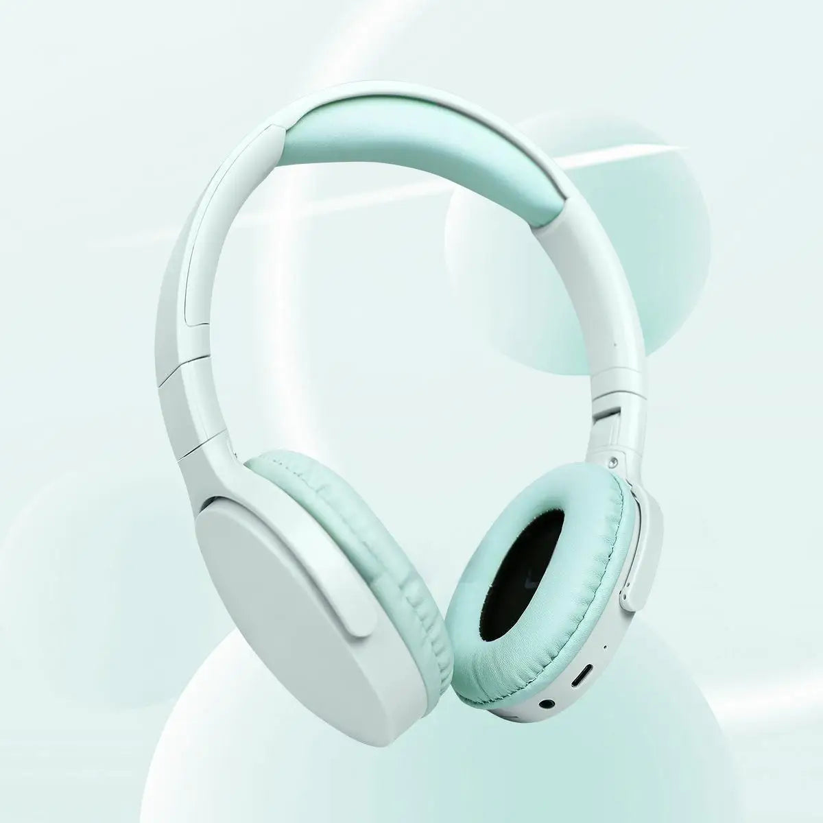 Fashionable Bluetooth wireless headphones